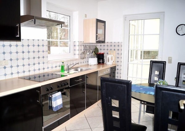 Apartment | Private kitchen