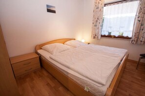 Lejlighed | 2 soveværelser, baby-/barnesenge