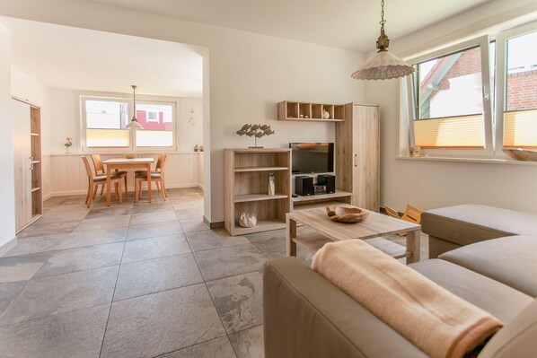 Apartment (Tura Apartment 2 mit Terrasse Prucht) | Living room - Tura Apartment 2 mit Terrasse Pruchten (Pruchten)