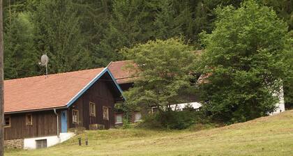 Ferienwohnung Quellenhof "altes Bauernhaus"