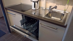 公寓 (Fehmarn Sonne Meer) | 私人廚房 | 電冰箱、兒童餐椅