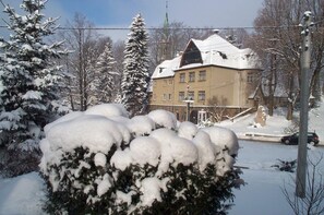 Apartment (Ferienwohnung Mitreuter) | Exterior