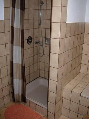 Apartment (Strandnah gelegen: Nordsee-Ferienanla) | Badezimmer