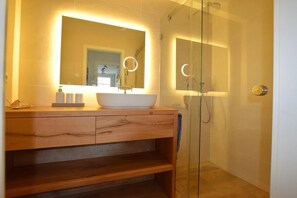 Apartment (Strandpirat 2,7 Heeren H) | Bathroom - Strandpirat 2,7 Heeren H (Hohwacht)