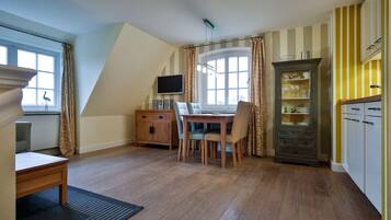 Apartment | Private kitchen | Fridge, microwave, stovetop, dishwasher