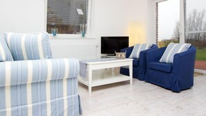 House | Living room | TV - Ferienhaus in Altharlingersiel für 6 Personen mit Kleinkind 50020 (Neuharlingersiel)