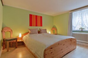 Apartment | 2 Schlafzimmer, Babybetten, kostenloses WLAN