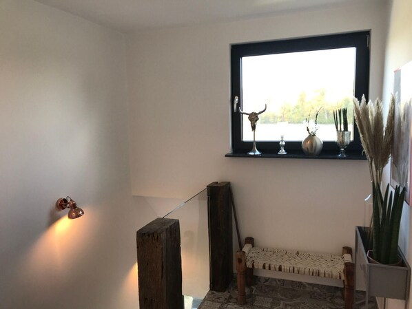 House | Interior - Luxury Apartment Close to Hannover Faire & Airport (Isernhagen)