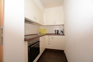 Apartment ("GĂ€stehaus Flandern" 1) | Eigene KĂŒche | KĂŒhlschrank