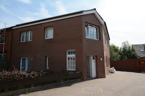 Apartment ("GĂ€stehaus Flandern" 1) | AuĂenbereich