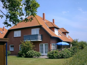 Apartment (FeWo mit Terasse u. Garten am Golfpl) | Außenbereich