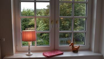 1 bedroom, cots/infant beds, free WiFi