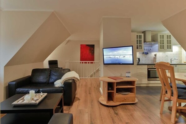 Apartment | Wohnzimmer | Fernseher