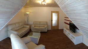 Ferienhaus (Altes Landhaus - Ferienwohnung Schles) | Außenbereich