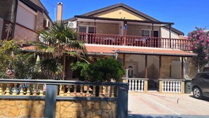 Apartment (Apartment am Meer) | Exterior - Apartment am Meer (Vir)