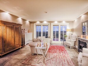 Apartamento | Sala de estar | Una televisión