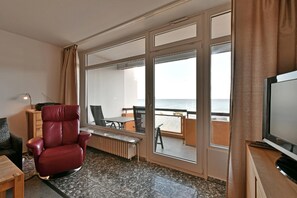 Apartment (Berliner Hof - HOF/406) | Wohnzimmer | Fernseher