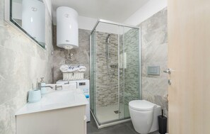 Apartment (apartment irè) | Bathroom - Apartment irè (Buje)