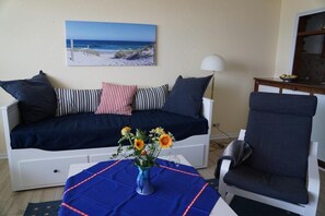 Apartment | Wohnzimmer | Fernseher