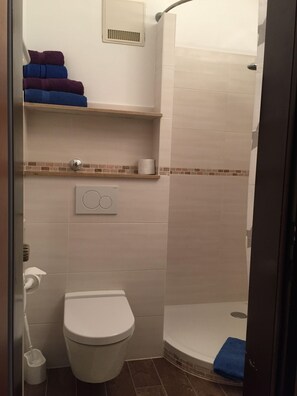 Apartment (Appartement an der Ostsee) | Badezimmer