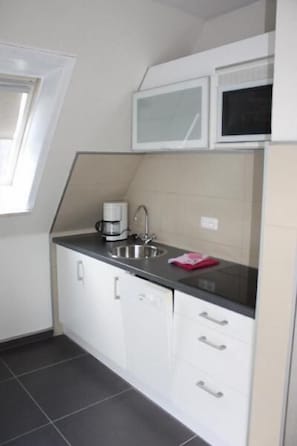 Apartment | Eigene Küche | Herdplatte, Geschirrspüler