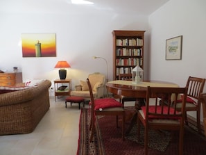 Apartment | Living room