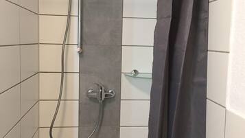 Apartment | Bathroom