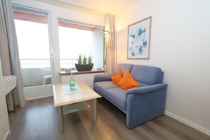 Apartment | Wohnzimmer | Fernseher