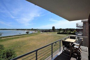 Apartment | Balkon