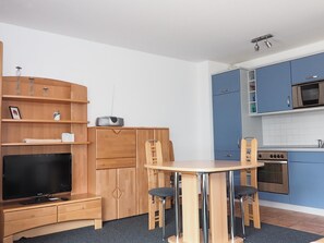 Apartment (Hanseaten Residenz - FIS/502) | Eigene Küche | Kühlschrank