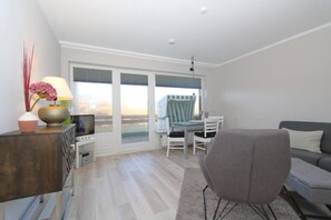 Apartment | Wohnzimmer | Fernseher