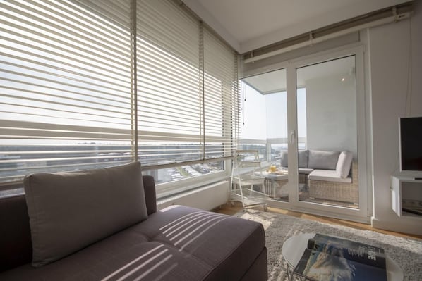 Apartment | Wohnzimmer | Fernseher