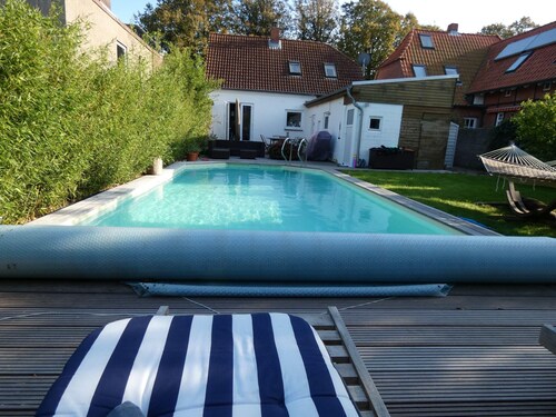 Peko14001 - Fehaus 'poolhuus'