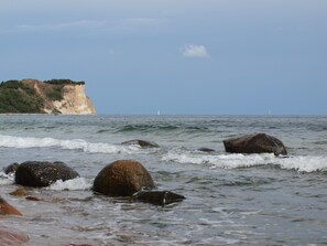 Hus (Urlaubsbahnhof "Schlafwagen") | Strand