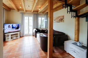 Ferienhaus | Wohnzimmer | Fernseher