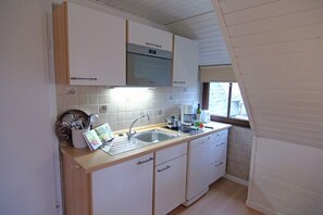 Apartment | Eigene Küche | Kühlschrank, Mikrowelle, Herdplatte, Geschirrspüler