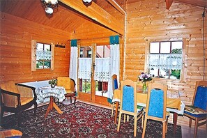 Apartment | Eigene Küche | Kühlschrank, Herdplatte