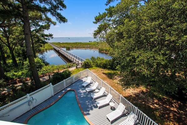 A heated pool - Soundfront, Sound views, Private Pool, Hot Tub, MS12, Sounds Amazing (Corolla)