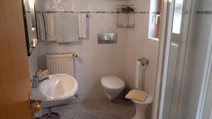 Bathroom - Ferienwohnungen Wimschneider, Fewo 2 (Bad Wiessee)