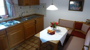 Private kitchen - Ferienwohnungen Wimschneider, Fewo 2 (Bad Wiessee)