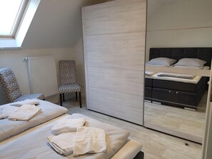 Leilighet | 3 soverom, barnesenger og wi-fi (inkludert)