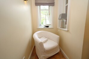 3 عدّة غرف نوم وأسرّة أطفال/رضّع وواي فاي مجانًا