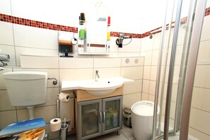 Apartment | Badezimmer