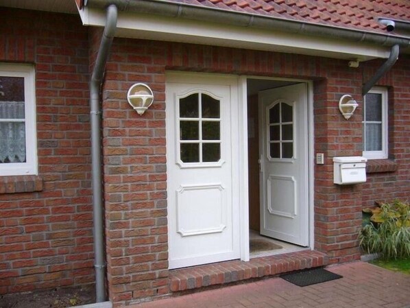 Apartment (Moin Moin) | AuĂenbereich