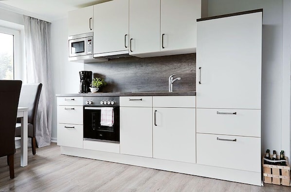 Apartment (Leefke) | Eigene Küche | Kühlschrank