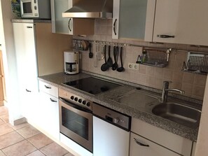 Apartment (Kühlungsborn: 2-Zi-Ferienwohnung LAG) | Eigene Küche