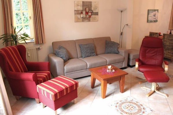 Appartement | Salle de séjour | Téléviseur, lecteur de DVD