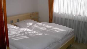 1 bedroom, cots/infant beds, free WiFi