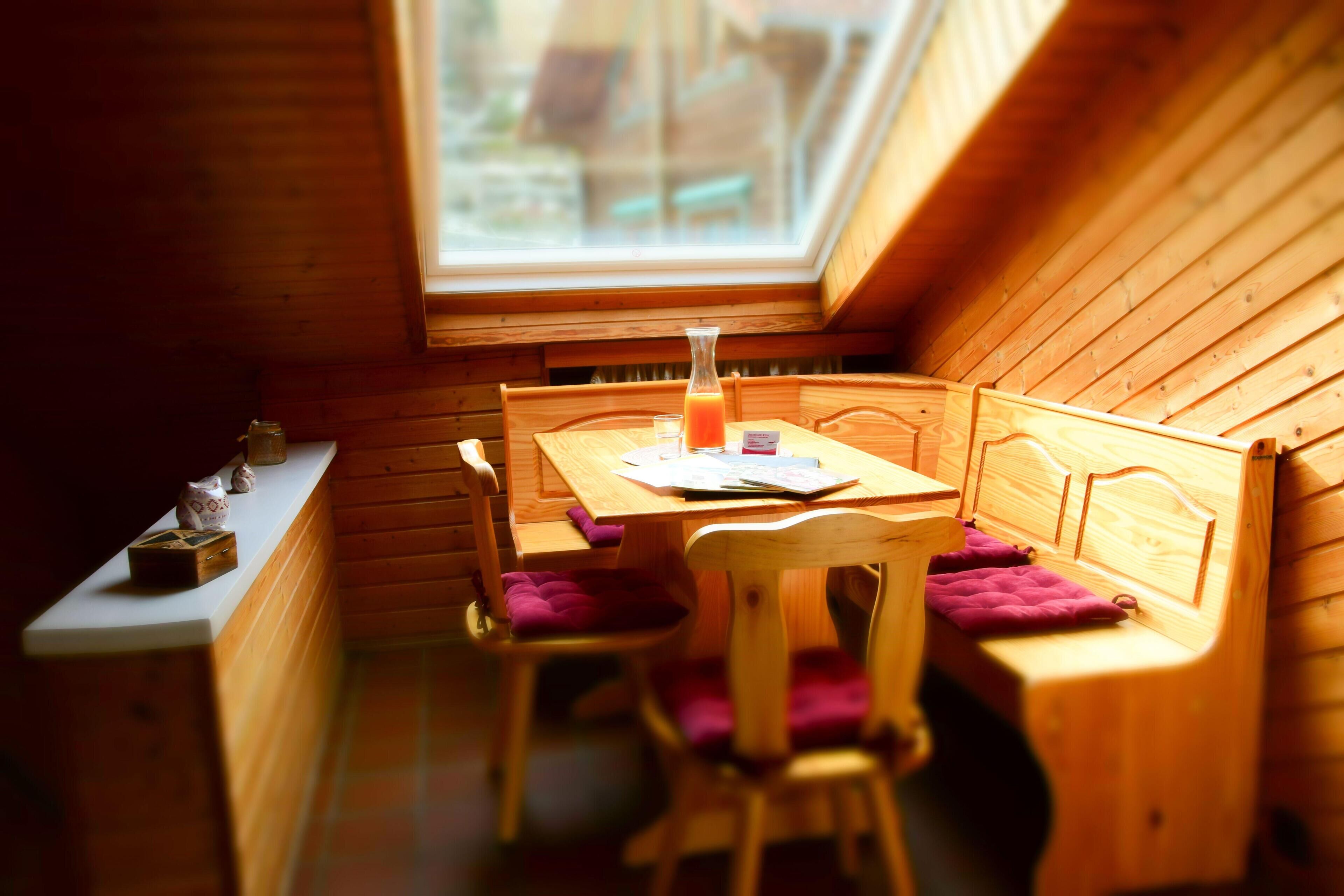 Rumah | Dapur pribadi | Lemari es, microwave, kompor, dan mesin pencuci piring