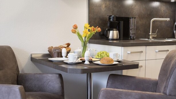 Apartamento | Cocina privada | Cafetera o tetera, frigorífico, placa de cocina y lavavajillas